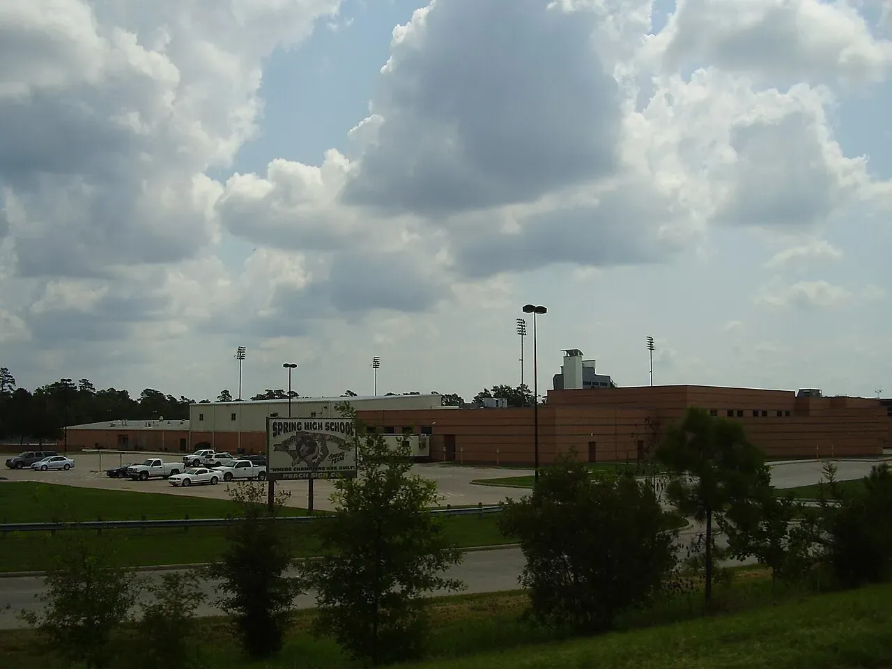 School campus under a cloudy sky